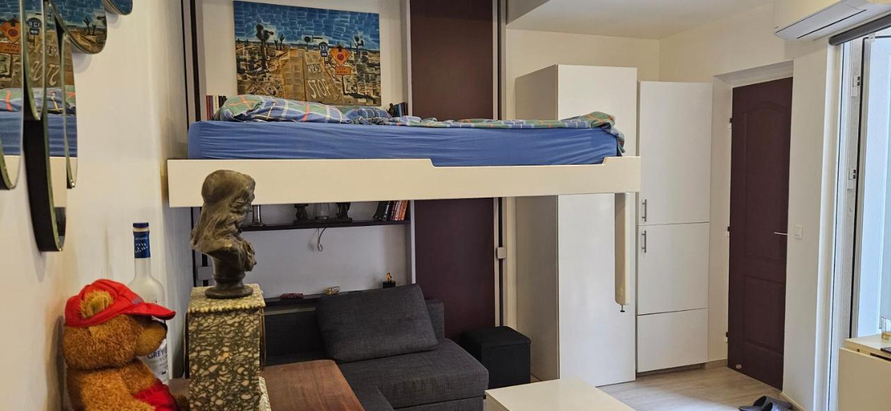 Studio 22M2 A Ivry/Seine-A 200 Metres De Paris. Proche Metro 7 Exterior photo