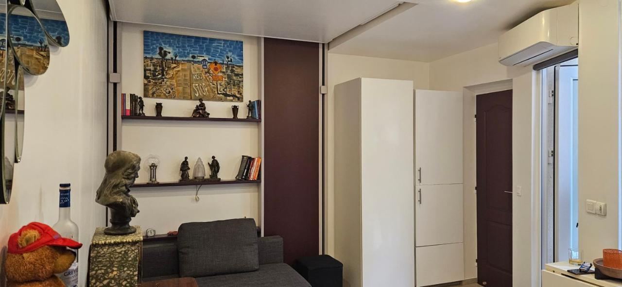 Studio 22M2 A Ivry/Seine-A 200 Metres De Paris. Proche Metro 7 Exterior photo